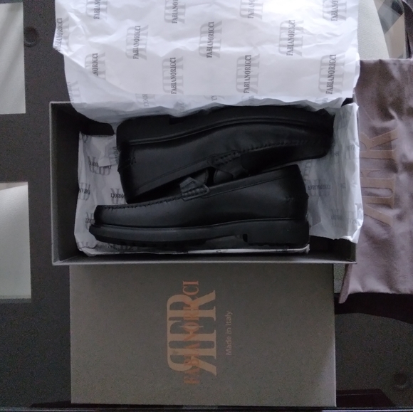 FABIANO RICCI MENS BLACK LEATHER LOAFERS SIZE 40EU - Picture 5 of 6